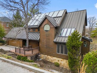 724 Oxford Dr, Huntington, WV 25705
