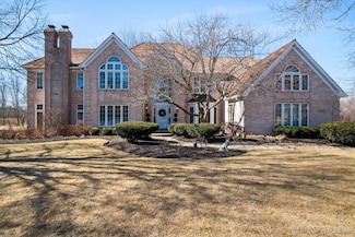 5N230 Grey Barn Rd, Saint Charles, IL 60175