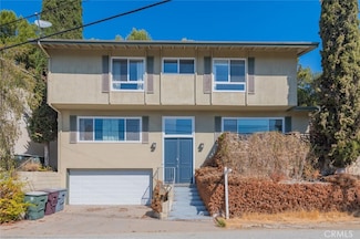 1731 Golf Club Dr, Glendale, CA 91206