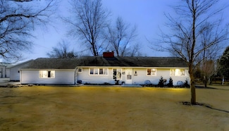 1045 W Clark St, Rensselaer, IN 47978