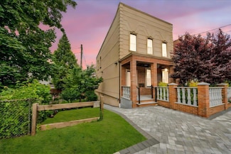 9 Hyatt Ave, Yonkers, NY 10704