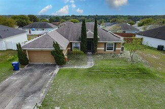 4085 Lake Bluff Dr, Mascotte, FL 34753