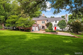 10002 Litzsinger Rd, Saint Louis, MO 63124