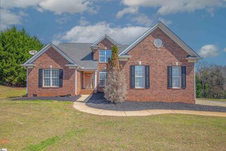 105 Chatim Ridge Ct, Lyman, SC 29365
