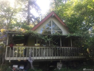 4 Olympic Dr, Everett, WA 98203