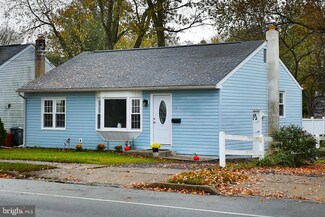 2910 Susquehanna Rd, Abington, PA 19001