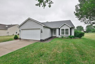 7138 Country Walk Dr, Franklin, OH 45005