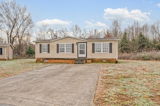 104 Hercules Ct, Oak Grove, KY 42262