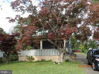 19 E Gloucester Pike, Barrington, NJ 08007