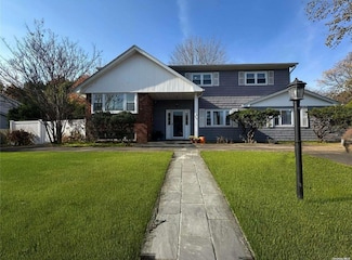 443 Old Country Rd, Melville, NY 11747