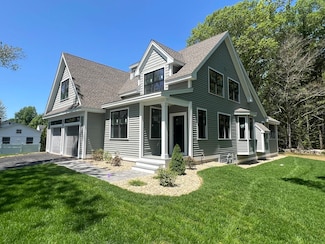 330 High St, Hampton, NH 03842