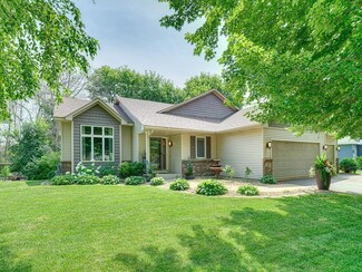 54 Century Trail, Circle Pines, MN 55014