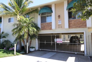 2217 Burroughs St Unit 2, San Diego, CA 92111