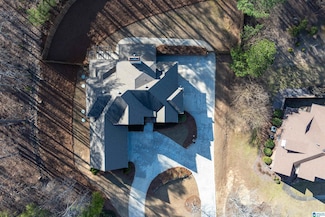 5652 Carrington Lake Pkwy, Trussville, AL 35173