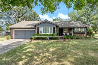 1505 S Mount Olive St, Siloam Springs, AR 72761