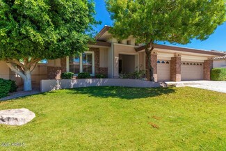 452 W Secretariat Dr, Tempe, AZ 85284