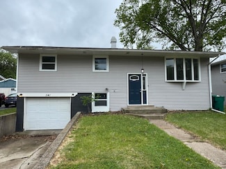 541 W 67th Ln, Merrillville, IN 46410