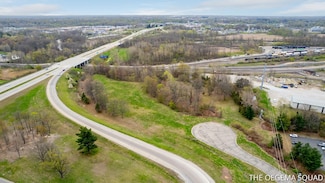 500 Baypark Dr, Holland Charter Township, MI 49424