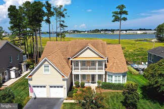 37481 Seaside Dr, Ocean View, DE 19970