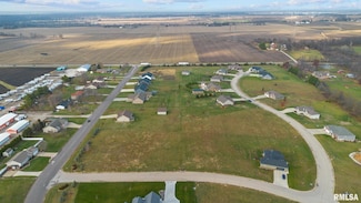 1960-1962 Mayflower Dr, Elm Grove Township, IL 61554