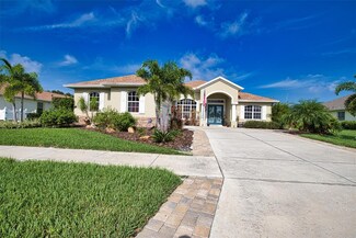 887 Clear Lake Dr, Englewood, FL 34223