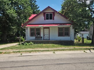 408 S 1st St, Trenton, OH 45067