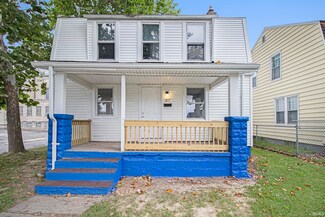 1817 Chapin St, South Bend, IN 46613