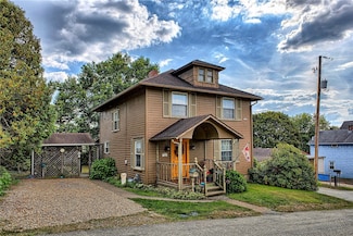 422 E Campbell St, Blairsville, PA 15717