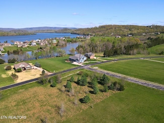 271 W Shore Dr, Rockwood, TN 37854