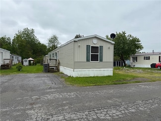 3189 Broadway Rd, Alexander, NY 14005