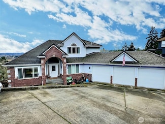 5805 51st Avenue Ct E, Tacoma, WA 98443