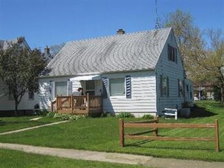 3104 Elim Ave, Zion, IL 60099