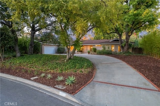 121 E Bonita Ave, Sierra Madre, CA 91024