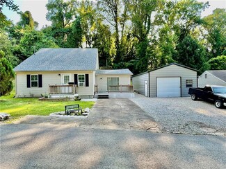 1255 Lower Union St, Huntington, WV 25705