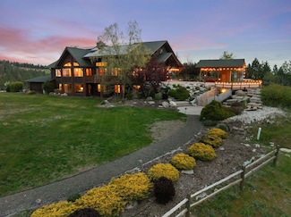 3906 W Crandall Ln, Spokane, WA 99208