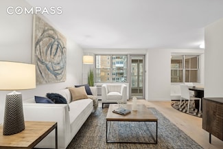 303 W 66th St Unit 6BW, New York, NY 10023