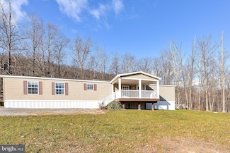 302 Goller Hill Ct, Hedgesville, WV 25427