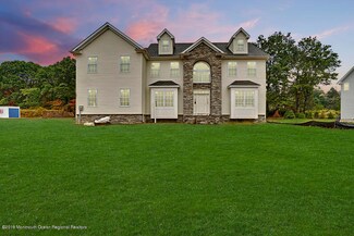 4 Hillcrest Rd, Boonton, NJ 07005