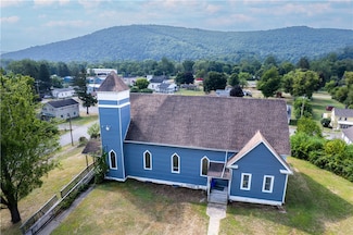 10 Meads Creek Rd, Painted Post, NY 14870