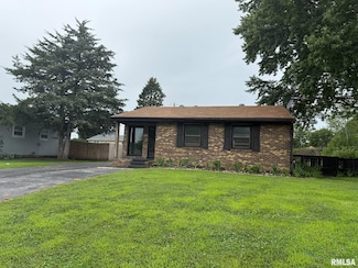 204 7th St W, Andalusia, IL 61232