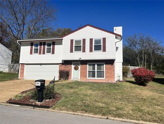 3964 Hawthorn Dr, Imperial, MO 63052