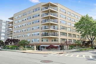 12 Old Mamaroneck Rd Unit 7k, White Plains, NY 10605