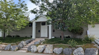 3053 S Lola Cir, Salt Lake City, UT 84109