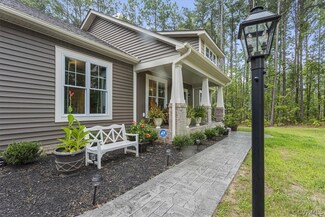 8740 Turkey Run Dr, Dinwiddie, VA 23841