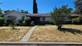 5778 N 5th St, Fresno, CA 93710