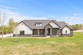 125 Oak Meadow Ln, Weatherford, TX 76085