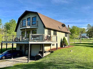 57 Thorne St, Laporte, PA 18626