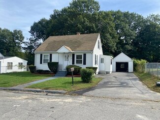 81 Almount Rd, Fitchburg, MA 01420
