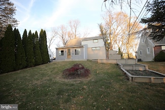 351 W Signal Hill Rd, King of Prussia, PA 19406