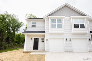 223 Shoreline Dr, O'Fallon, IL 62269